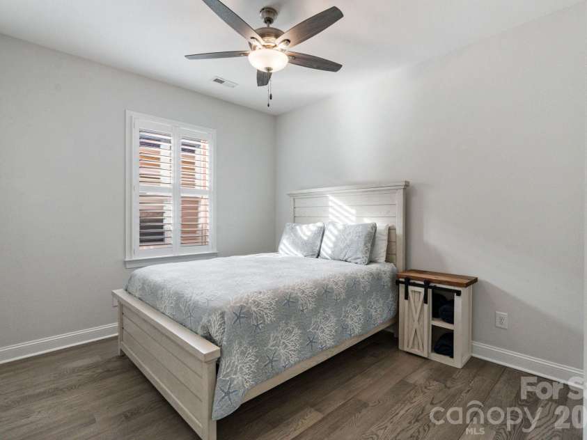 4995 Looking Glass Trail, Denver, NC 28037.  MLS# CAR4333286, YatesRealty ID 4564. Spare bedroom #1