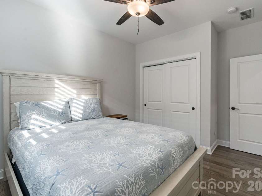 4995 Looking Glass Trail, Denver, NC 28037.  MLS# CAR4333286, YatesRealty ID 4564. Spare bedroom #1