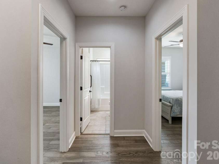 4995 Looking Glass Trail, Denver, NC 28037.  MLS# CAR4333286, YatesRealty ID 4564. Spare bedrooms & full bath