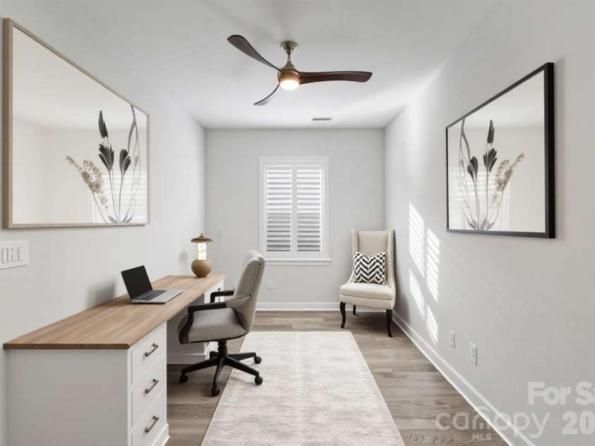 4995 Looking Glass Trail, Denver, NC 28037.  MLS# CAR4333286, YatesRealty ID 4564. Virtually staged office/flex space