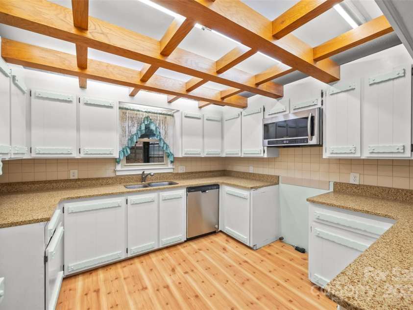 6233 Providence Court, Concord, NC 28027.  MLS# CAR4331518, YatesRealty ID 4564. 