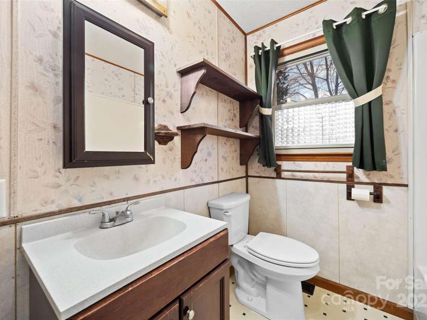 6233 Providence Court, Concord, NC 28027.  MLS# CAR4331518, YatesRealty ID 4564. 
