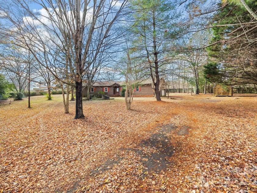 6233 Providence Court, Concord, NC 28027.  MLS# CAR4331518, YatesRealty ID 4564. 