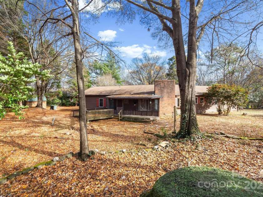 6233 Providence Court, Concord, NC 28027.  MLS# CAR4331518, YatesRealty ID 4564. 