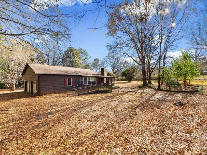 6233 Providence Court, Concord, NC 28027.  MLS# CAR4331518, YatesRealty ID 4564. 