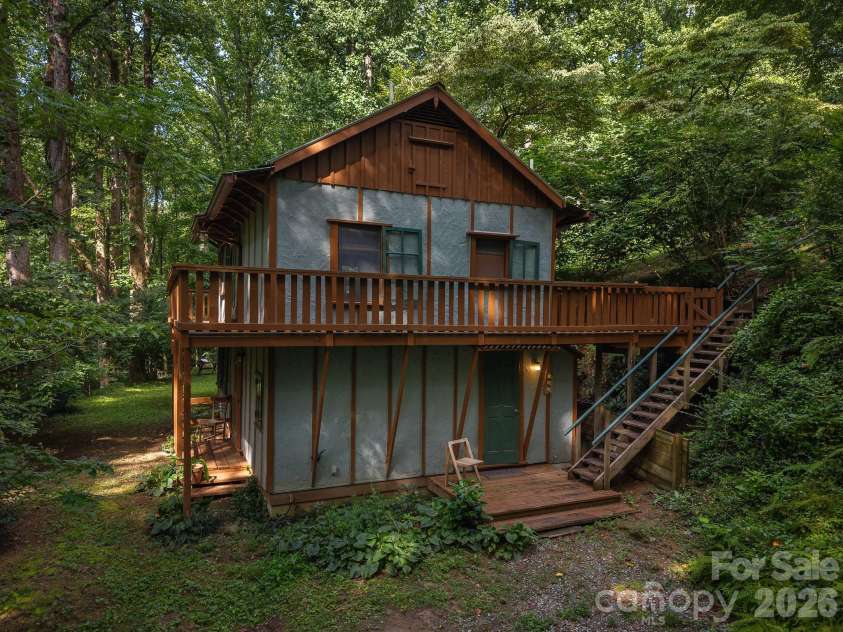 1051 Frost Road, Saluda, NC 28773.  MLS# CAR4414178, YatesRealty ID 45640. 