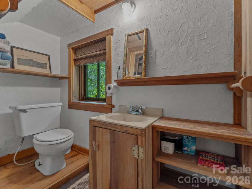 1051 Frost Road, Saluda, NC 28773.  MLS# CAR4414178, YatesRealty ID 45640. 