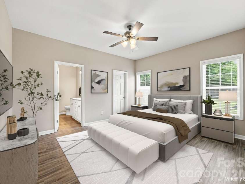 221 York Avenue, Kannapolis, NC 28083.  MLS# CAR4412736, YatesRealty ID 45642. 