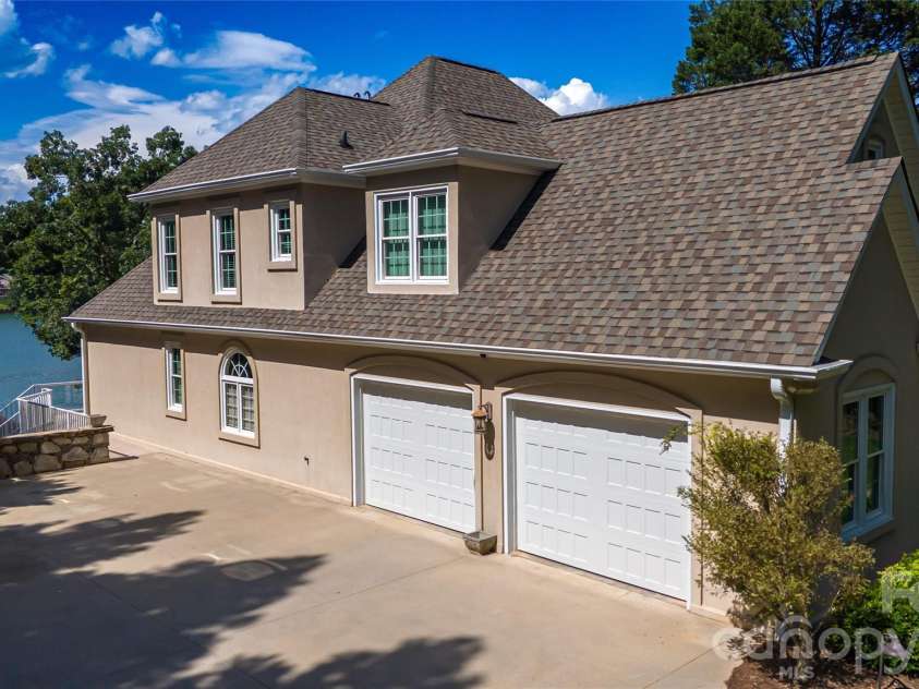 1563 Calls Lodge Court, Morganton, NC 28655.  MLS# CAR4416691, YatesRealty ID 45643. 