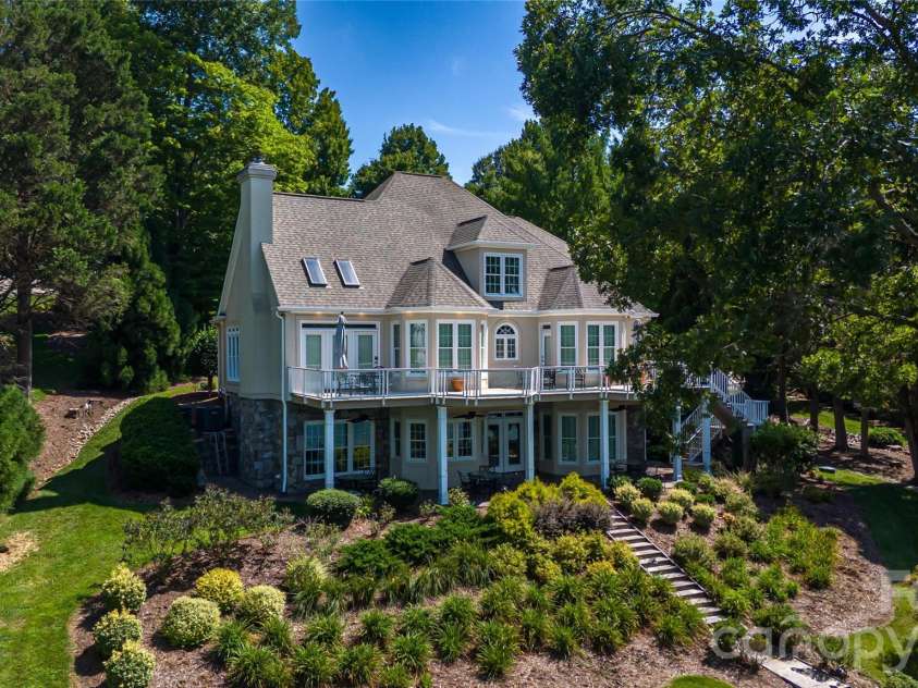 1563 Calls Lodge Court, Morganton, NC 28655.  MLS# CAR4416691, YatesRealty ID 45643. 