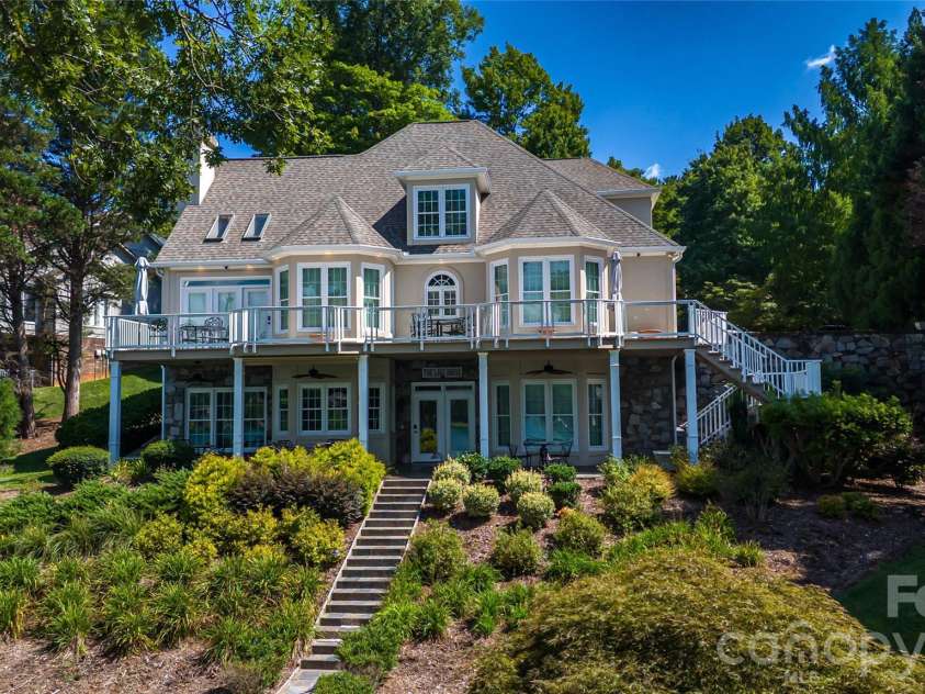 1563 Calls Lodge Court, Morganton, NC 28655.  MLS# CAR4416691, YatesRealty ID 45643. 