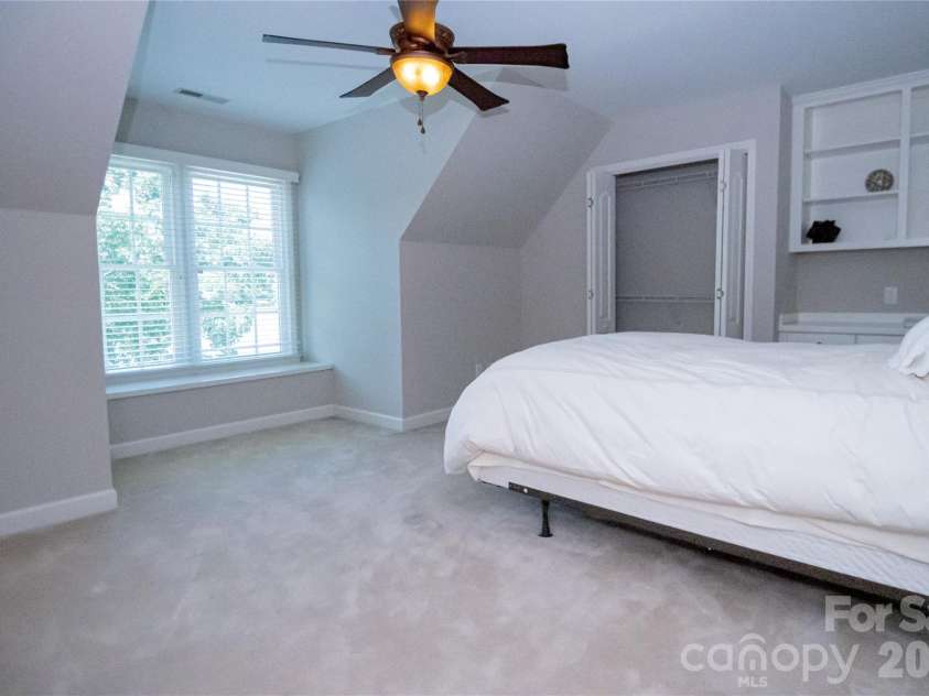 1563 Calls Lodge Court, Morganton, NC 28655.  MLS# CAR4416691, YatesRealty ID 45643. 