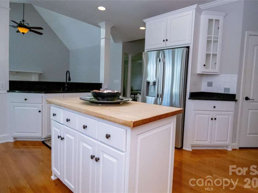 1563 Calls Lodge Court, Morganton, NC 28655.  MLS# CAR4416691, YatesRealty ID 45643. 