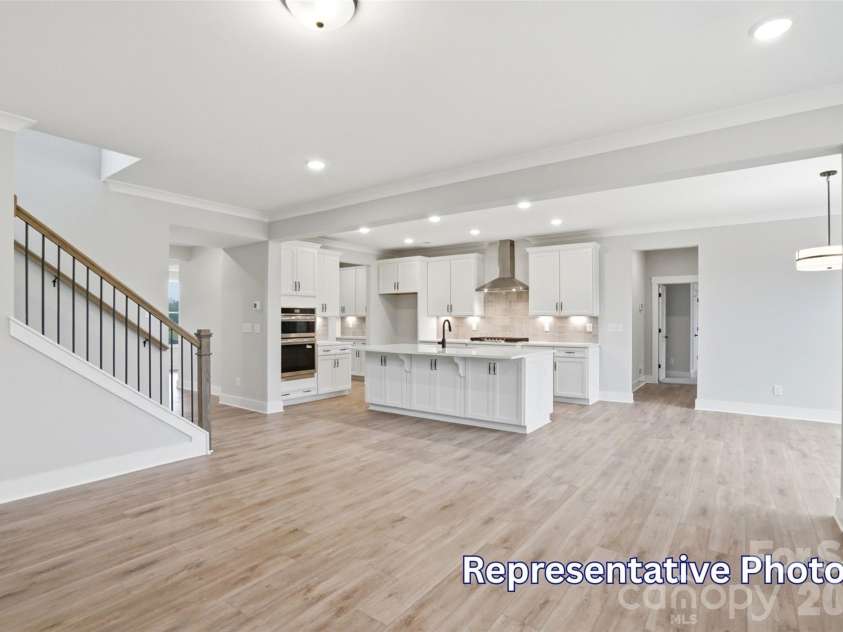 5213 Devonshire Road, Denver, NC 28037.  MLS# CAR4416675, YatesRealty ID 45644. Family Room