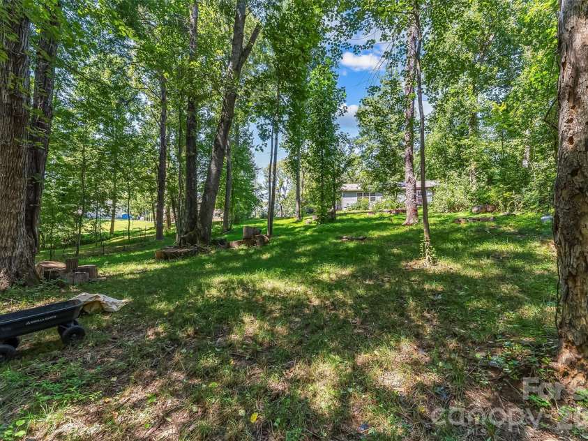 318 Souther Road, Fletcher, NC 28732.  MLS# CAR4414028, YatesRealty ID 45646. 