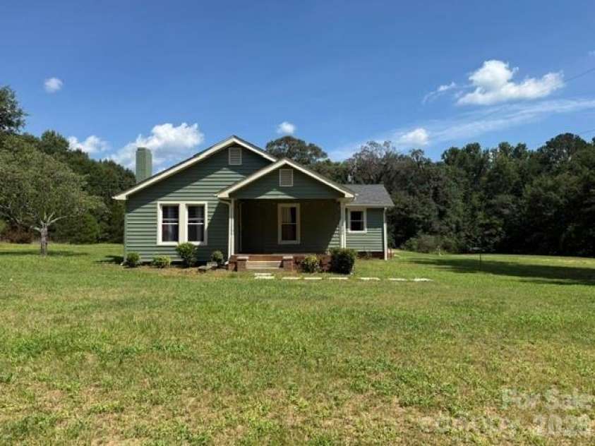 418 We Padgett Road, Bostic, NC 28018.  MLS# CAR4416678, YatesRealty ID 45648. 