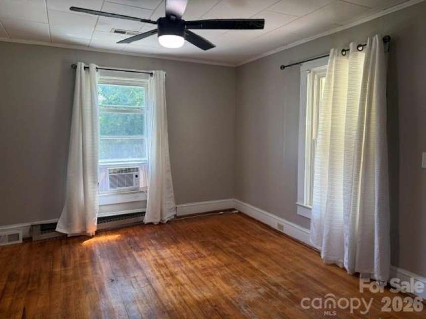 418 We Padgett Road, Bostic, NC 28018.  MLS# CAR4416678, YatesRealty ID 45648. 