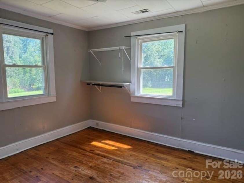 418 We Padgett Road, Bostic, NC 28018.  MLS# CAR4416678, YatesRealty ID 45648. 