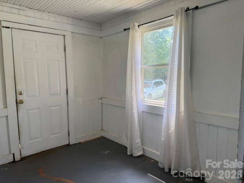 418 We Padgett Road, Bostic, NC 28018.  MLS# CAR4416678, YatesRealty ID 45648. 