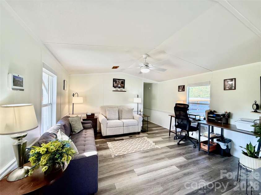 6191 Richburg Road, Great Falls, SC 29055.  MLS# CAR4416692, YatesRealty ID 45649. 