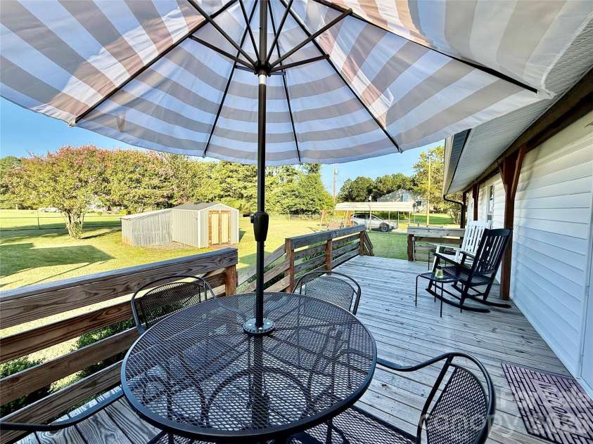 6191 Richburg Road, Great Falls, SC 29055.  MLS# CAR4416692, YatesRealty ID 45649. 