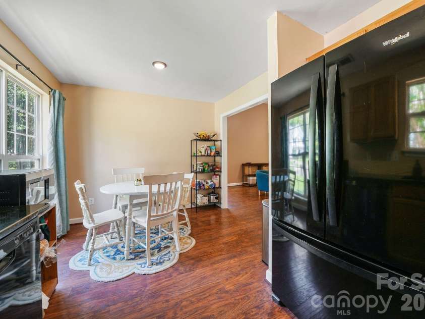 16007 Kirsten Nicole Road, Charlotte, NC 28278.  MLS# CAR4403761, YatesRealty ID 4565. 