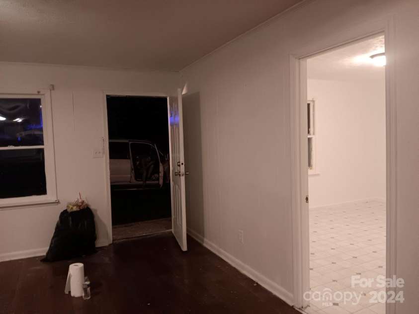 3000 Drake Circle, Shelby, NC 28152.  MLS# CAR4168434, YatesRealty ID 4565. 