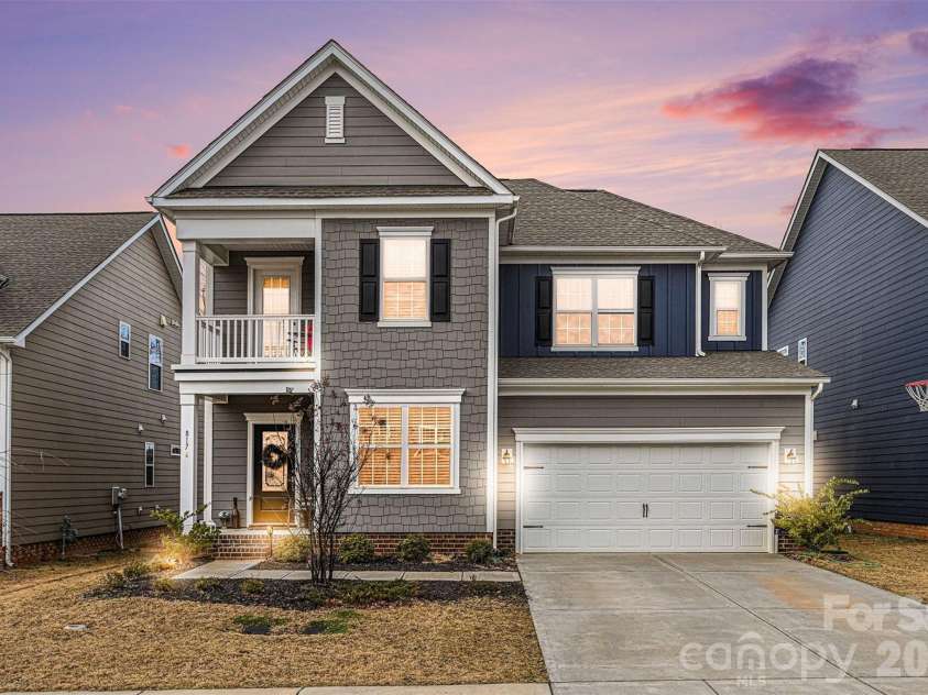 817 Deep River Way, Waxhaw, NC 28173.  MLS# CAR4342206, YatesRealty ID 4565. 