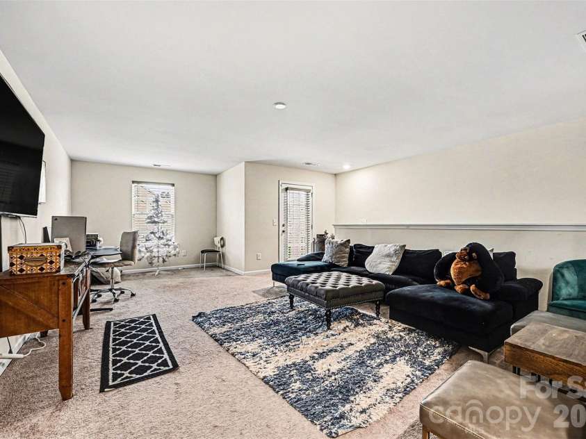 817 Deep River Way, Waxhaw, NC 28173.  MLS# CAR4342206, YatesRealty ID 4565. Loft