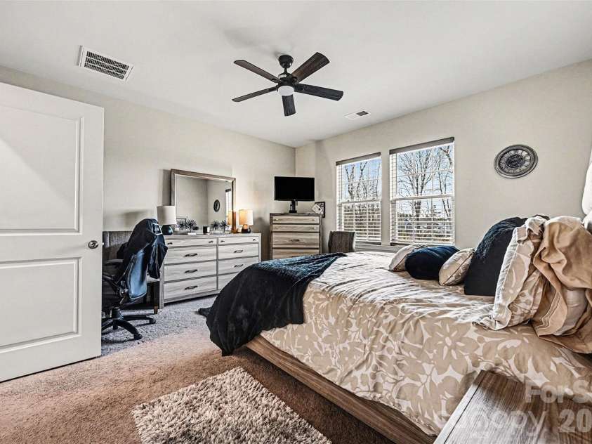 817 Deep River Way, Waxhaw, NC 28173.  MLS# CAR4342206, YatesRealty ID 4565. Primary Bedroom