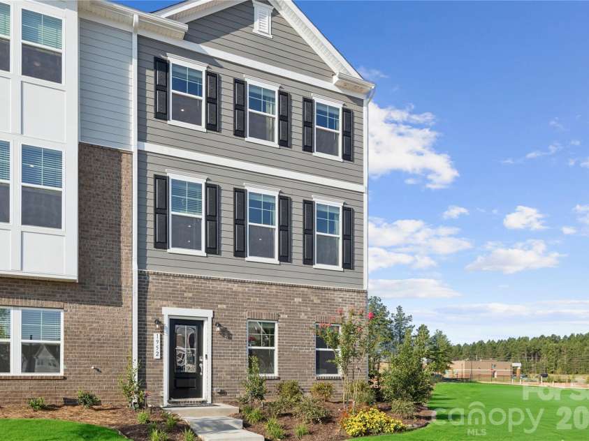 1406 Towns Valley, Fort Mill, SC 29708.  MLS# CAR4416654, YatesRealty ID 45650. Example Photo