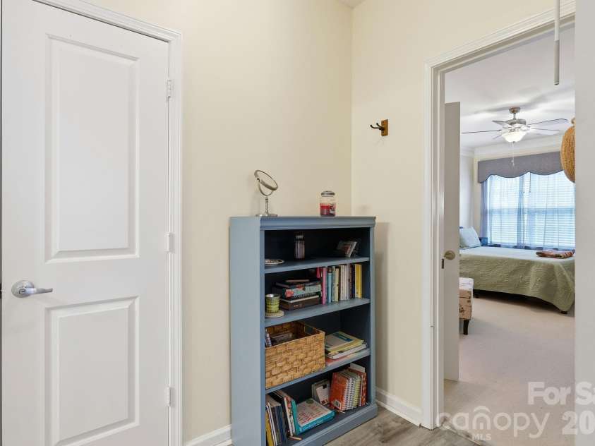 528 Appeldoorn Circle, Asheville, NC 28803.  MLS# CAR4370938, YatesRealty ID 45652. 
