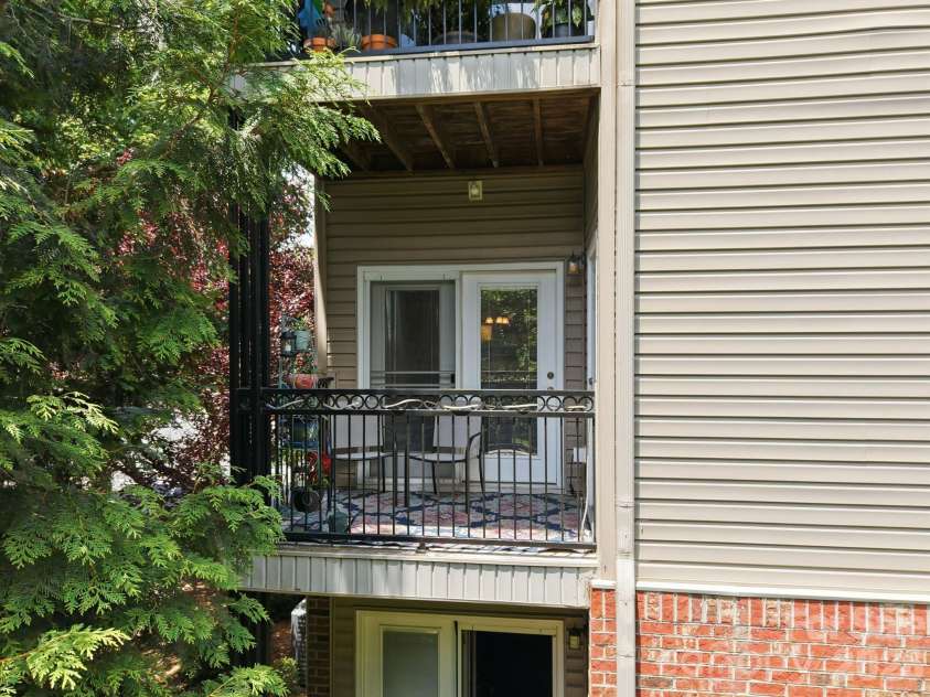 528 Appeldoorn Circle, Asheville, NC 28803.  MLS# CAR4370938, YatesRealty ID 45652. 