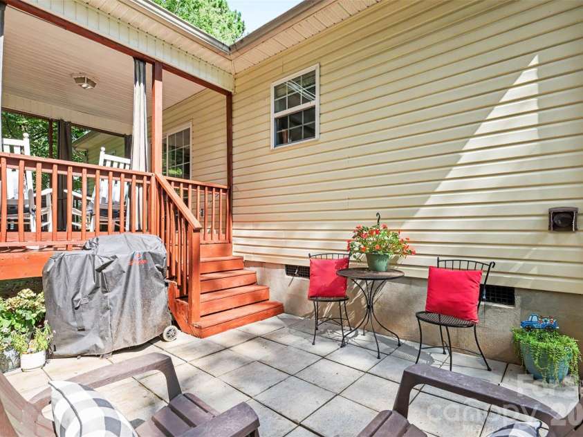 721 Daves Road, York, SC 29745.  MLS# CAR4415800, YatesRealty ID 45653. 