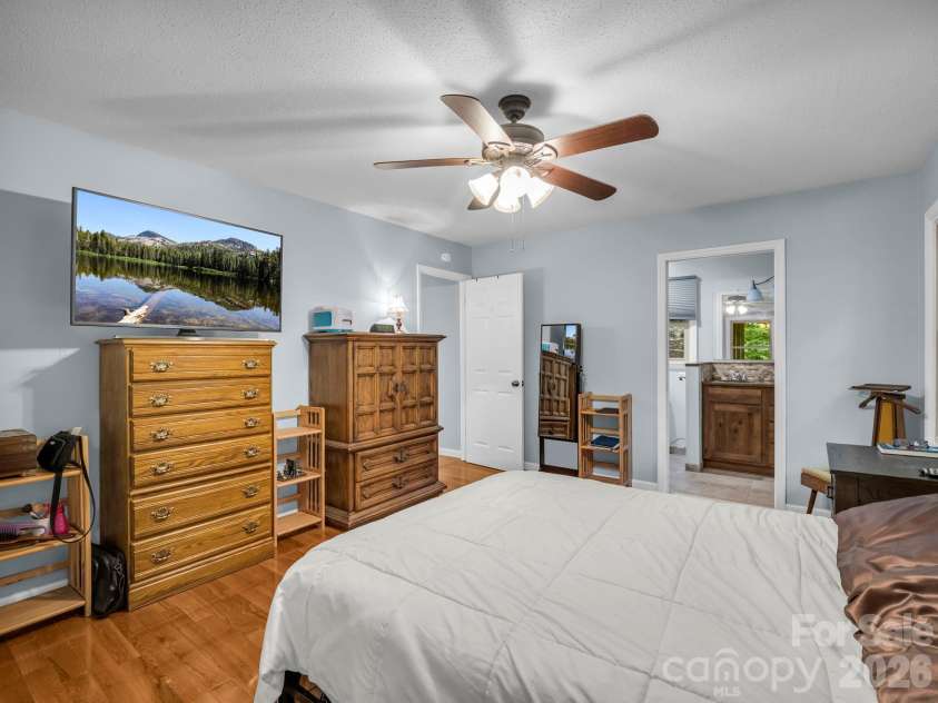 93 Guledisgonihi Court, Brevard, NC 28712.  MLS# CAR4416603, YatesRealty ID 45654. 