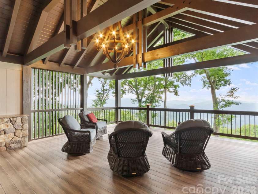337 Rhododendron Lane, Burnsville, NC 28714.  MLS# CAR4374841, YatesRealty ID 45656. 