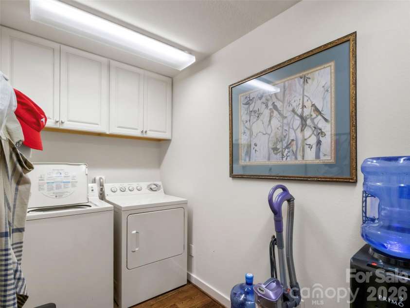 337 Rhododendron Lane, Burnsville, NC 28714.  MLS# CAR4374841, YatesRealty ID 45656. 