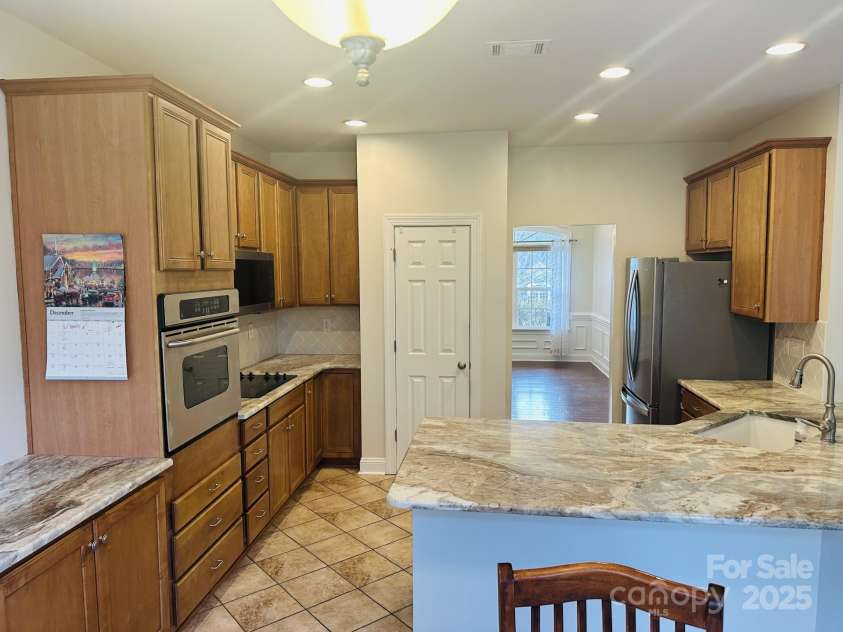 12225 Journeys End Trail, Huntersville, NC 28078.  MLS# CAR4314455, YatesRealty ID 4566. 