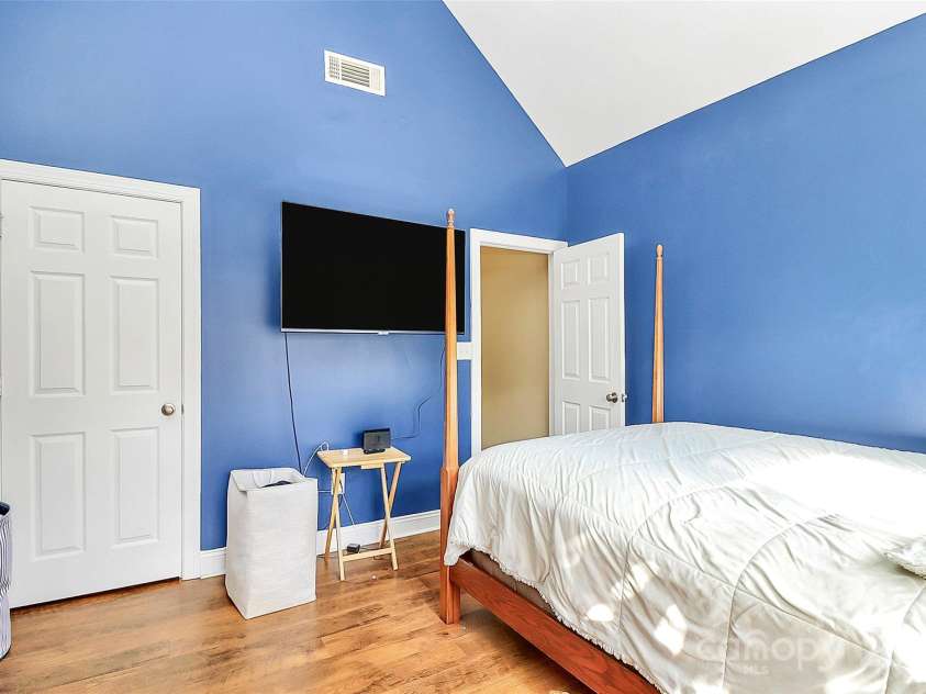 12225 Journeys End Trail, Huntersville, NC 28078.  MLS# CAR4314455, YatesRealty ID 4566. 
