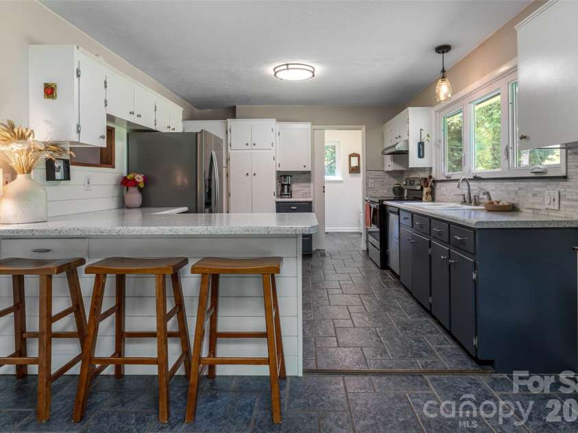 234 Carnelian Drive, Fletcher, NC 28732.  MLS# CAR4414458, YatesRealty ID 45661. 