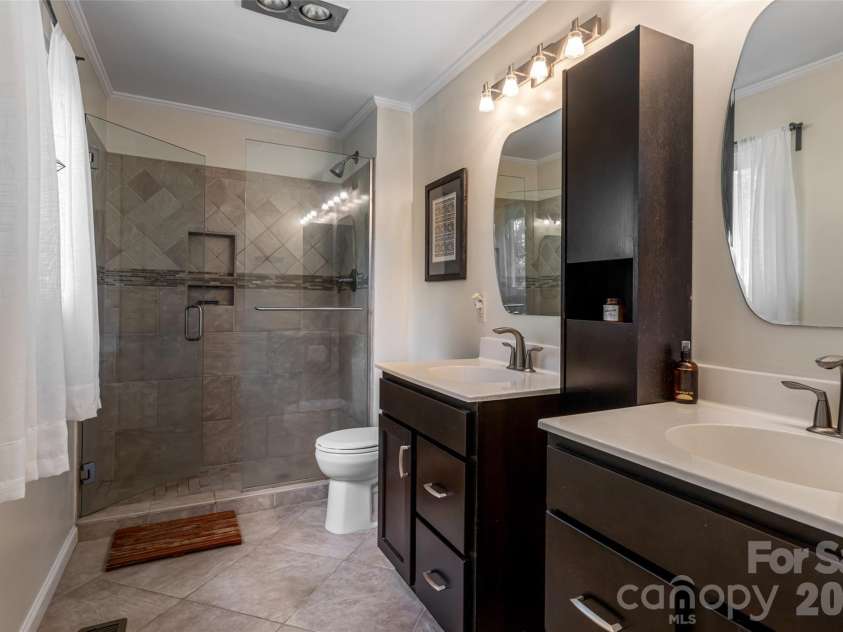 234 Carnelian Drive, Fletcher, NC 28732.  MLS# CAR4414458, YatesRealty ID 45661. 