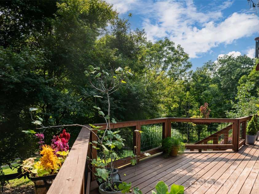 234 Carnelian Drive, Fletcher, NC 28732.  MLS# CAR4414458, YatesRealty ID 45661. 