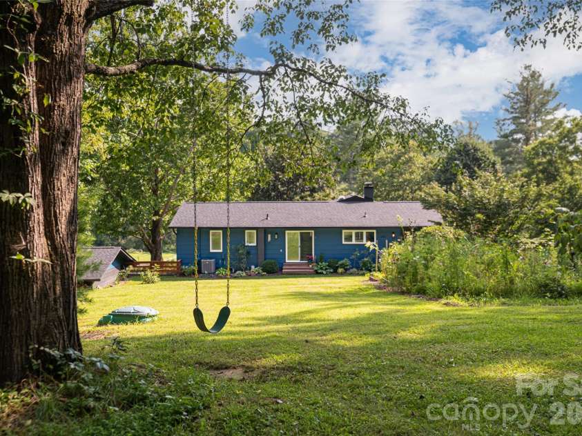 234 Carnelian Drive, Fletcher, NC 28732.  MLS# CAR4414458, YatesRealty ID 45661. 