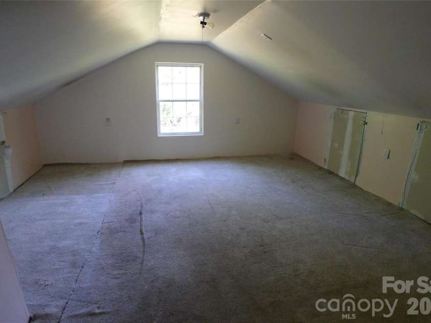 7573 Nc 801 Highway, Mocksville, NC 27028.  MLS# CAR4416362, YatesRealty ID 45662. 