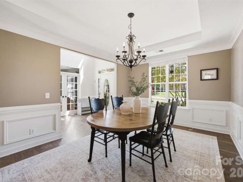 9624 Belloak Lane, Waxhaw, NC 28173.  MLS# CAR4408548, YatesRealty ID 45663. Dinning Room