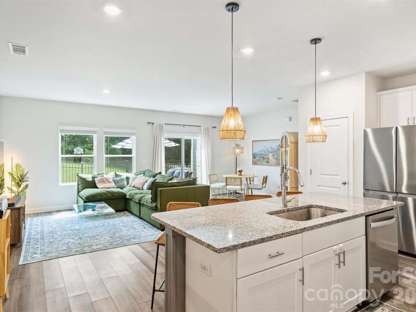 2513 Greenmarket Drive, Charlotte, NC 28217.  MLS# CAR4412330, YatesRealty ID 45665. 