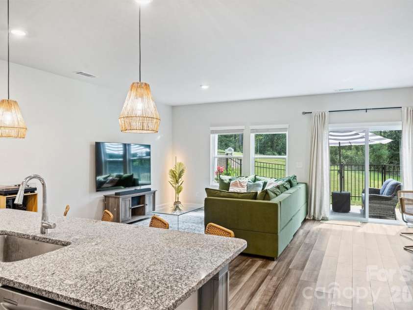 2513 Greenmarket Drive, Charlotte, NC 28217.  MLS# CAR4412330, YatesRealty ID 45665. 