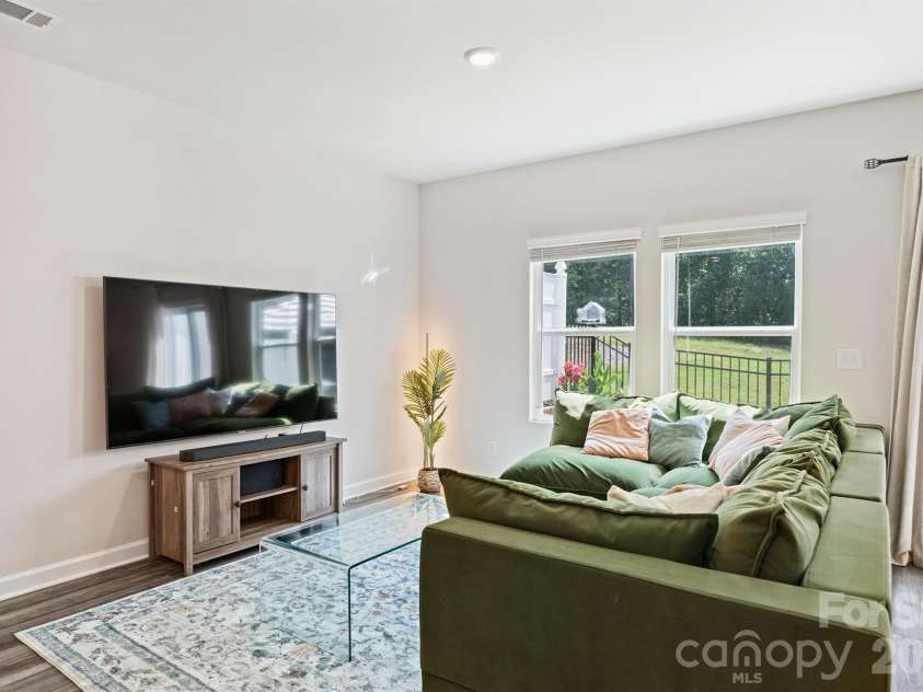 2513 Greenmarket Drive, Charlotte, NC 28217.  MLS# CAR4412330, YatesRealty ID 45665. 