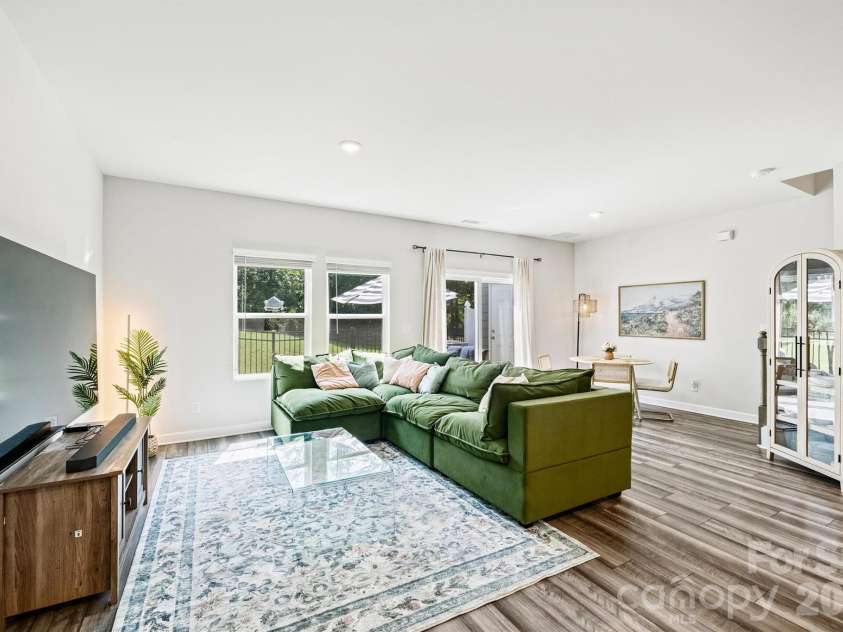 2513 Greenmarket Drive, Charlotte, NC 28217.  MLS# CAR4412330, YatesRealty ID 45665. 
