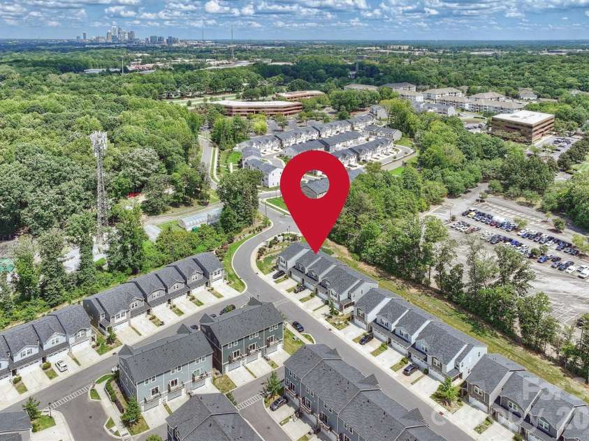 2513 Greenmarket Drive, Charlotte, NC 28217.  MLS# CAR4412330, YatesRealty ID 45665. 